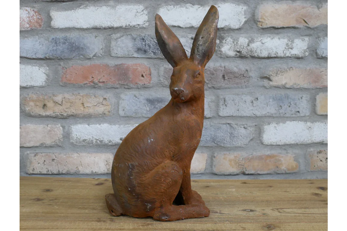 Cast Iron Rusty Rabbit - 11216