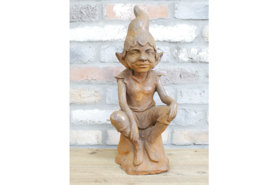 Rusty Cast Iron Elf - 11217