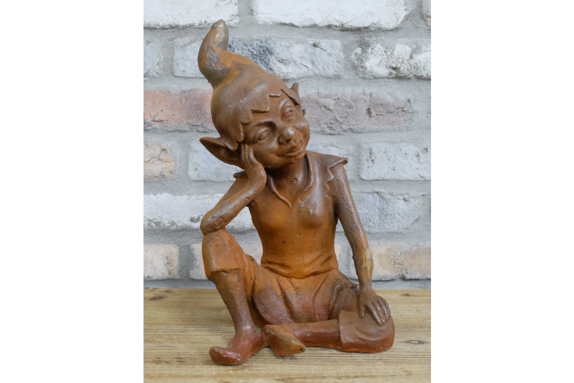 Rusty Cast Iron Elf - 11218