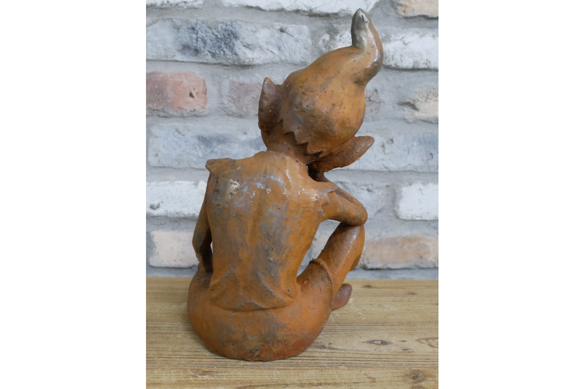 Rusty Cast Iron Elf - 11218