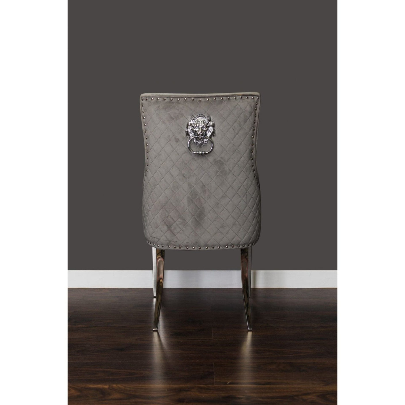 Lions Head Chair Light Grey