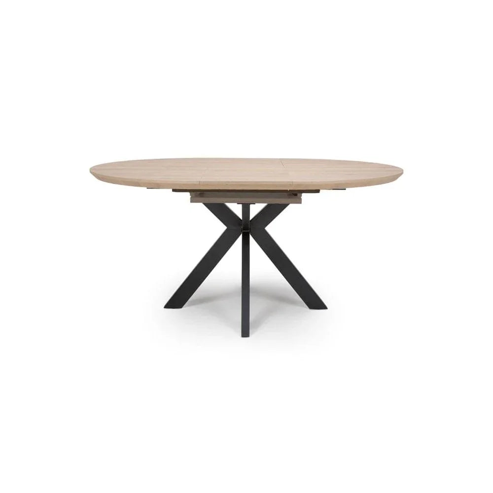 Manhattan Extending Round Table 1200-1600mm Oak