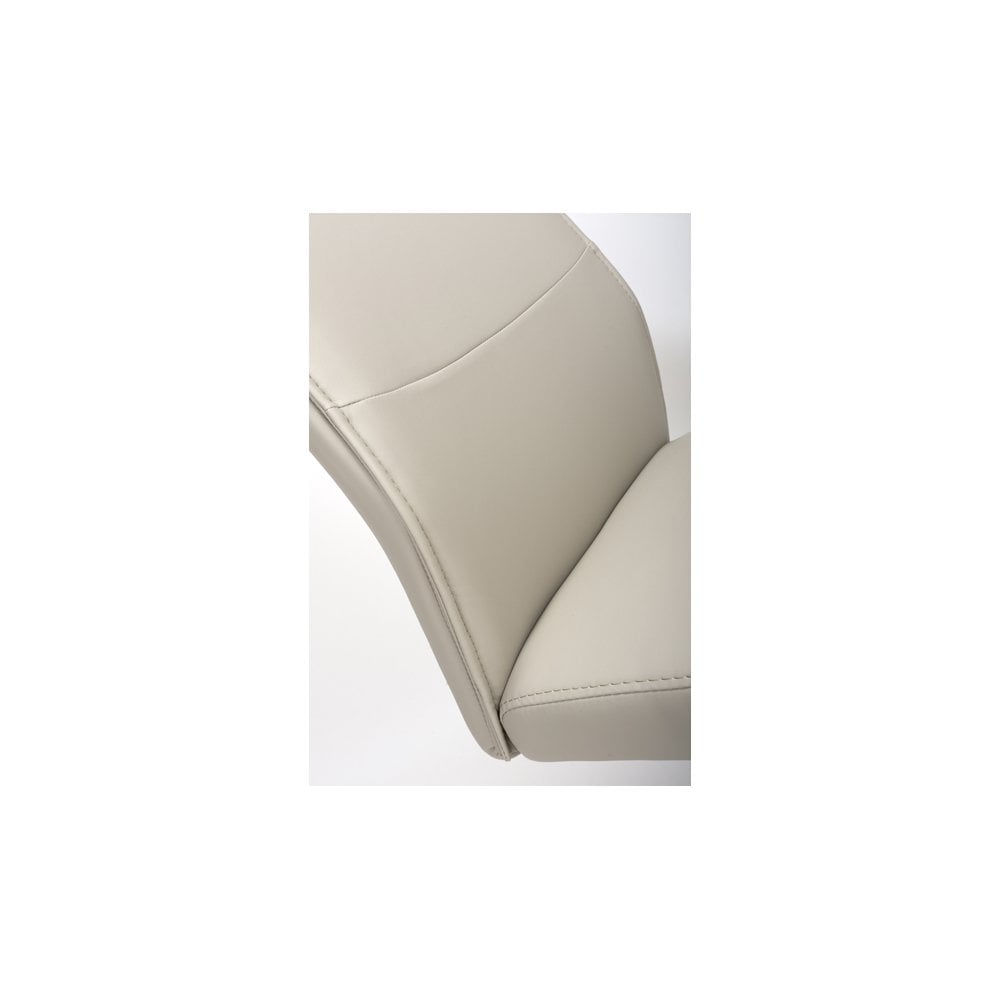 Pair of Seattle Chairs Taupe