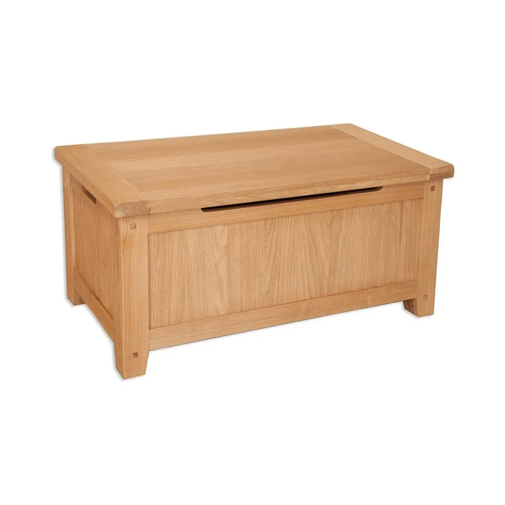 Melbourne Natural Bedroom Blanket Box