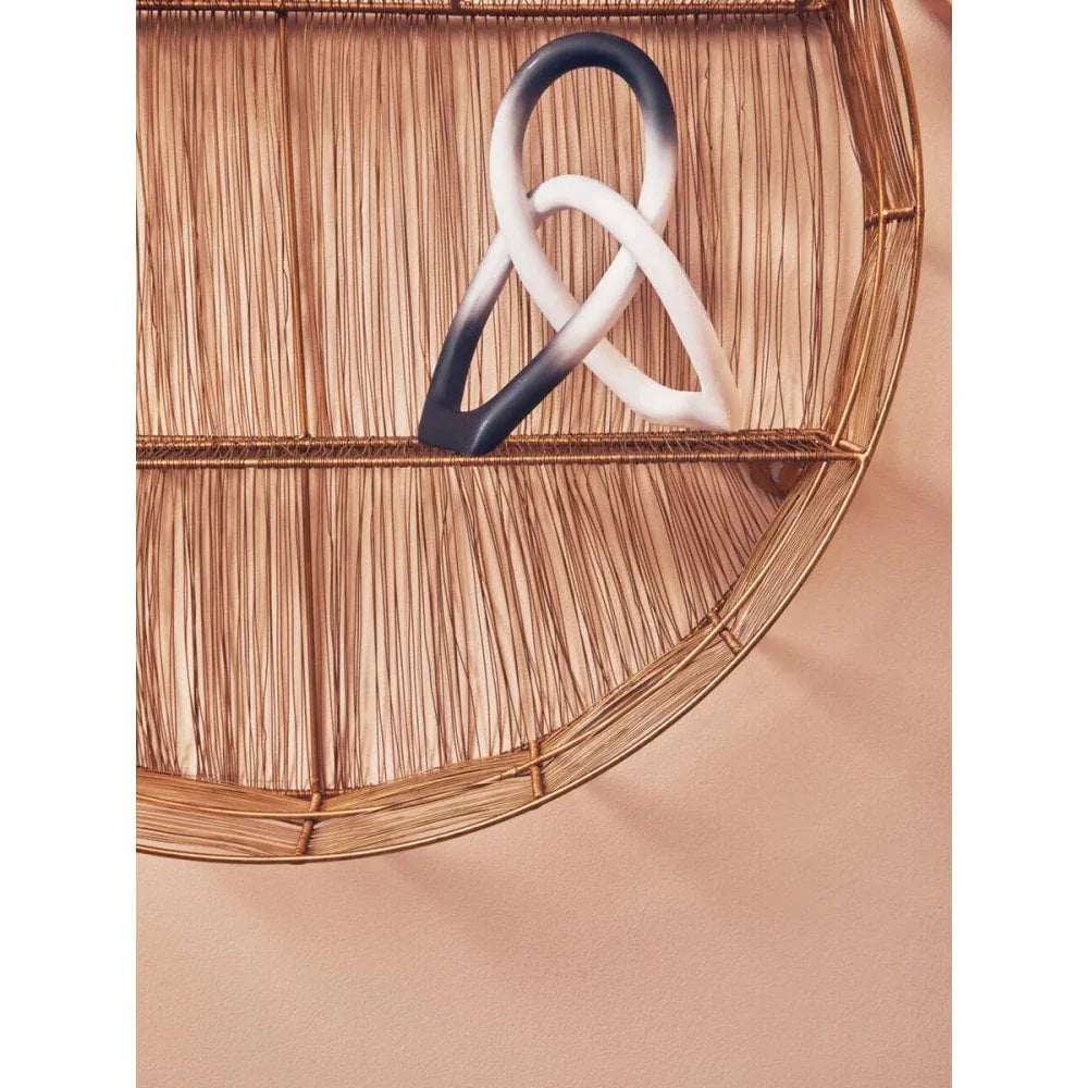 Orion Wire Round Wall Shelf