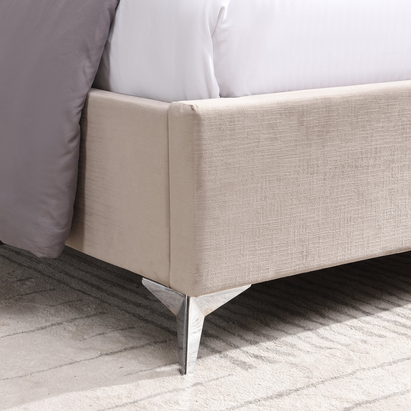 Mayo Bed Beige - Mayo Beige Bed 4ft 6 W 157.5 X H 135 X L 209 - Mayo Bed Beige