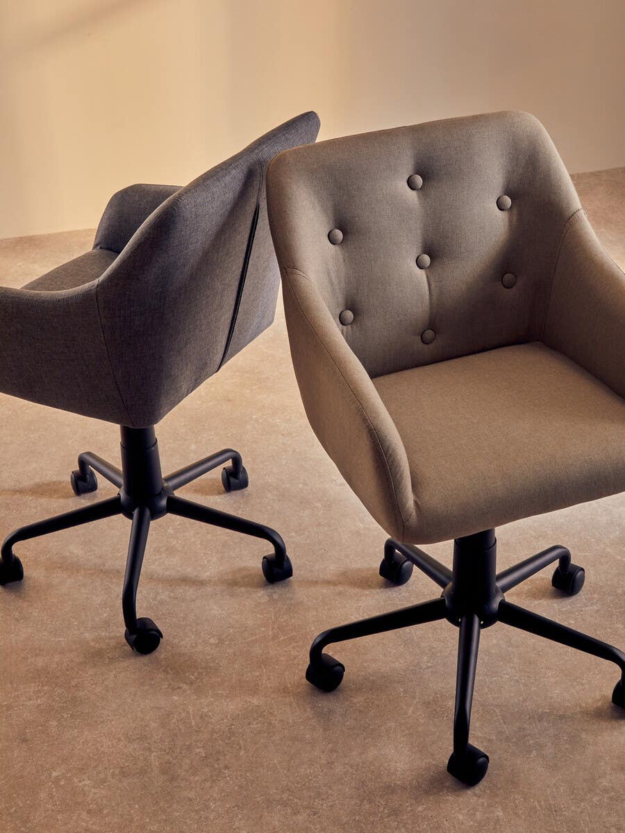 Elegant Swivel Office Chair