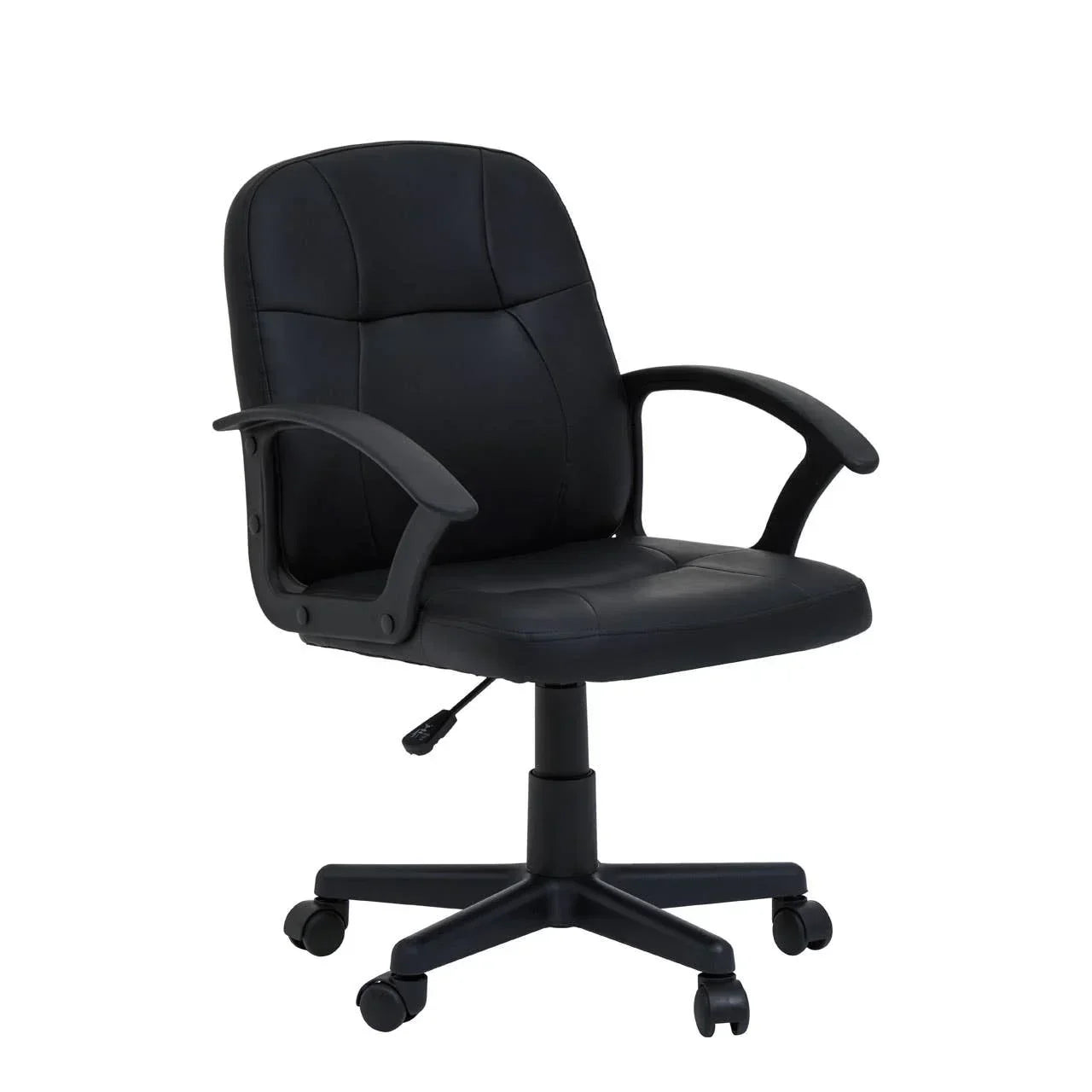 Black office chair with armrests, padded seat and backrest, swivel base and caster wheels