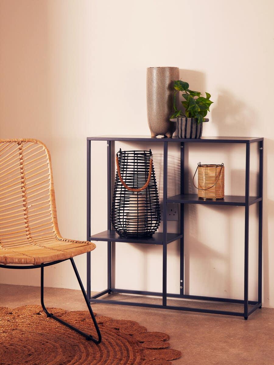 Steel Mesh Display Shelf