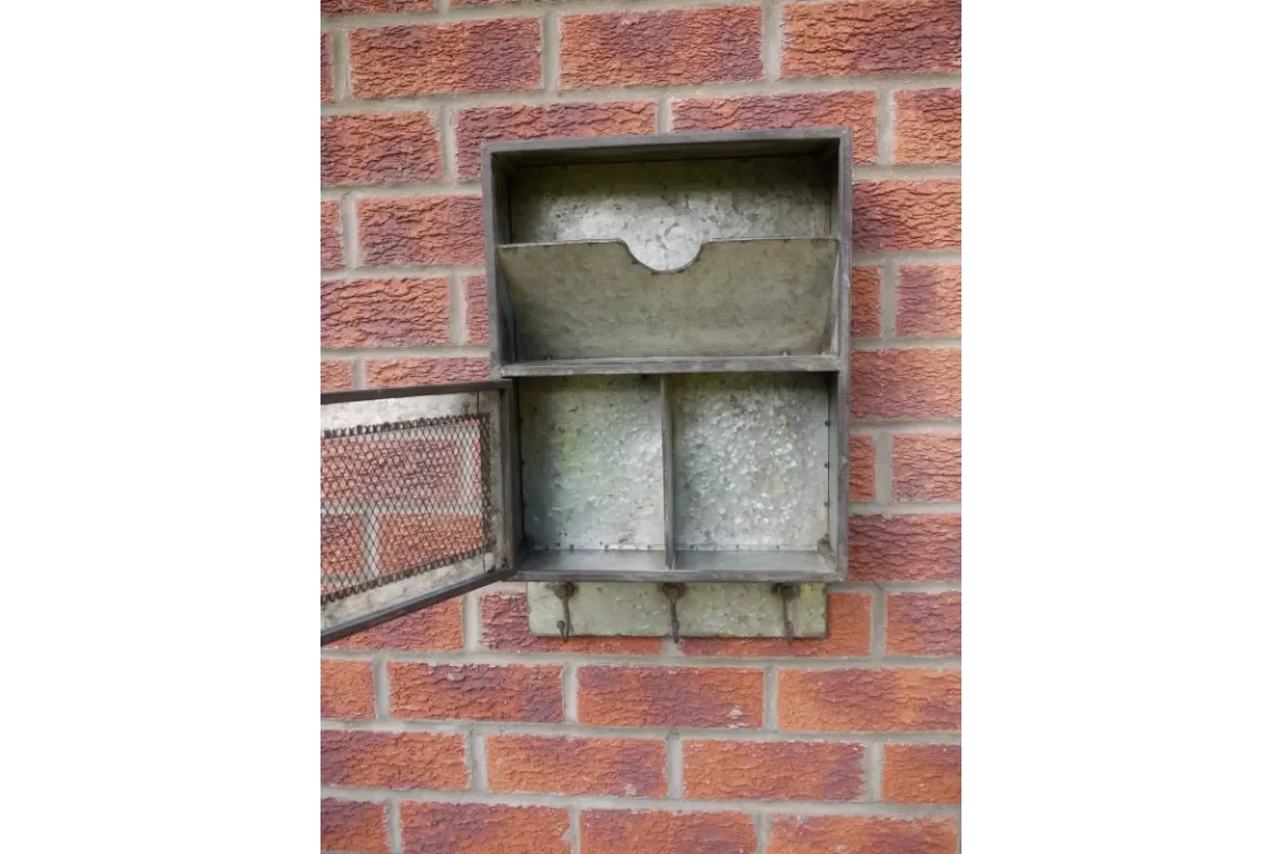 Wall Storage Unit - 3169