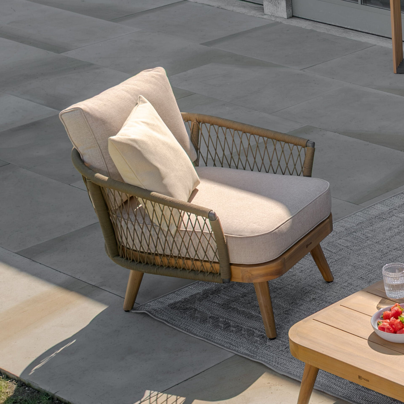 Bali Sofa Lounge Chair