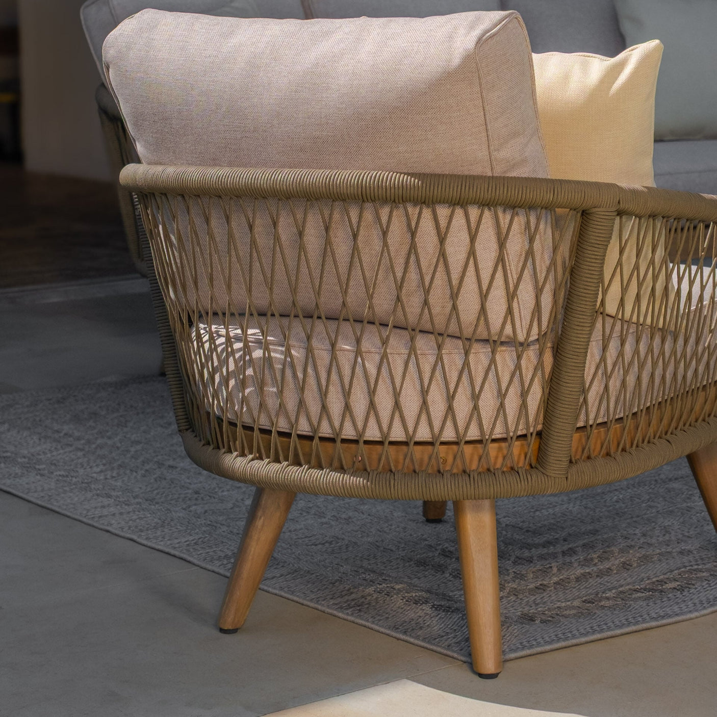 Bali Sofa Lounge Chair