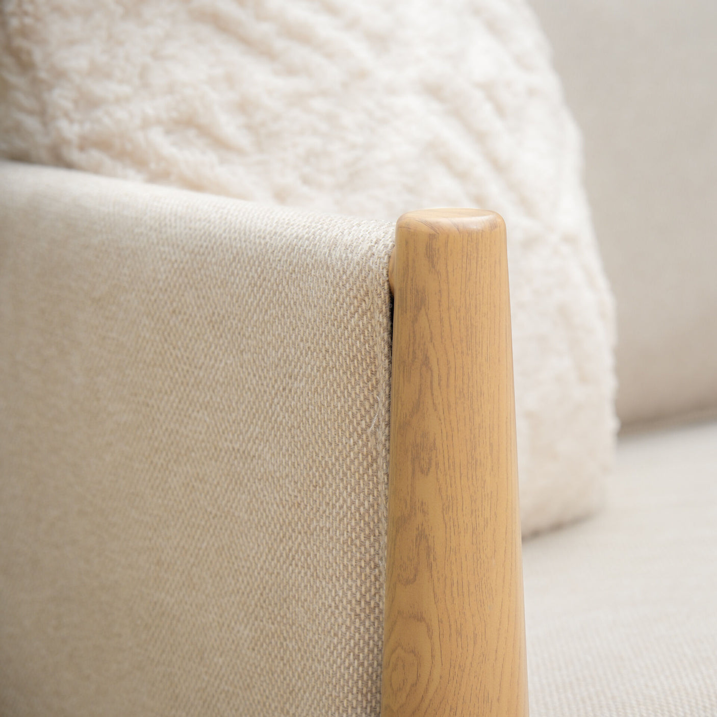 Burford 3 Seat Sofa Casual Dining Set With Rising Table