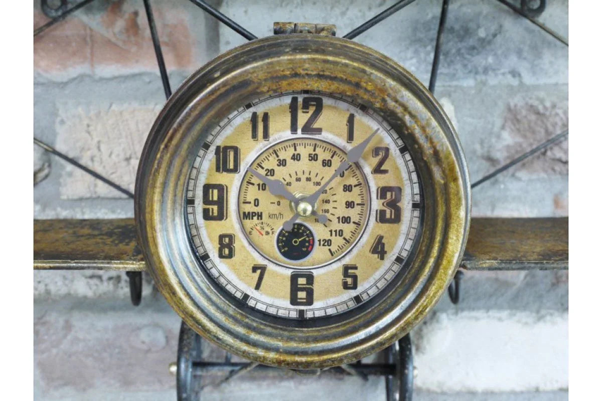 Aeroplane Clock