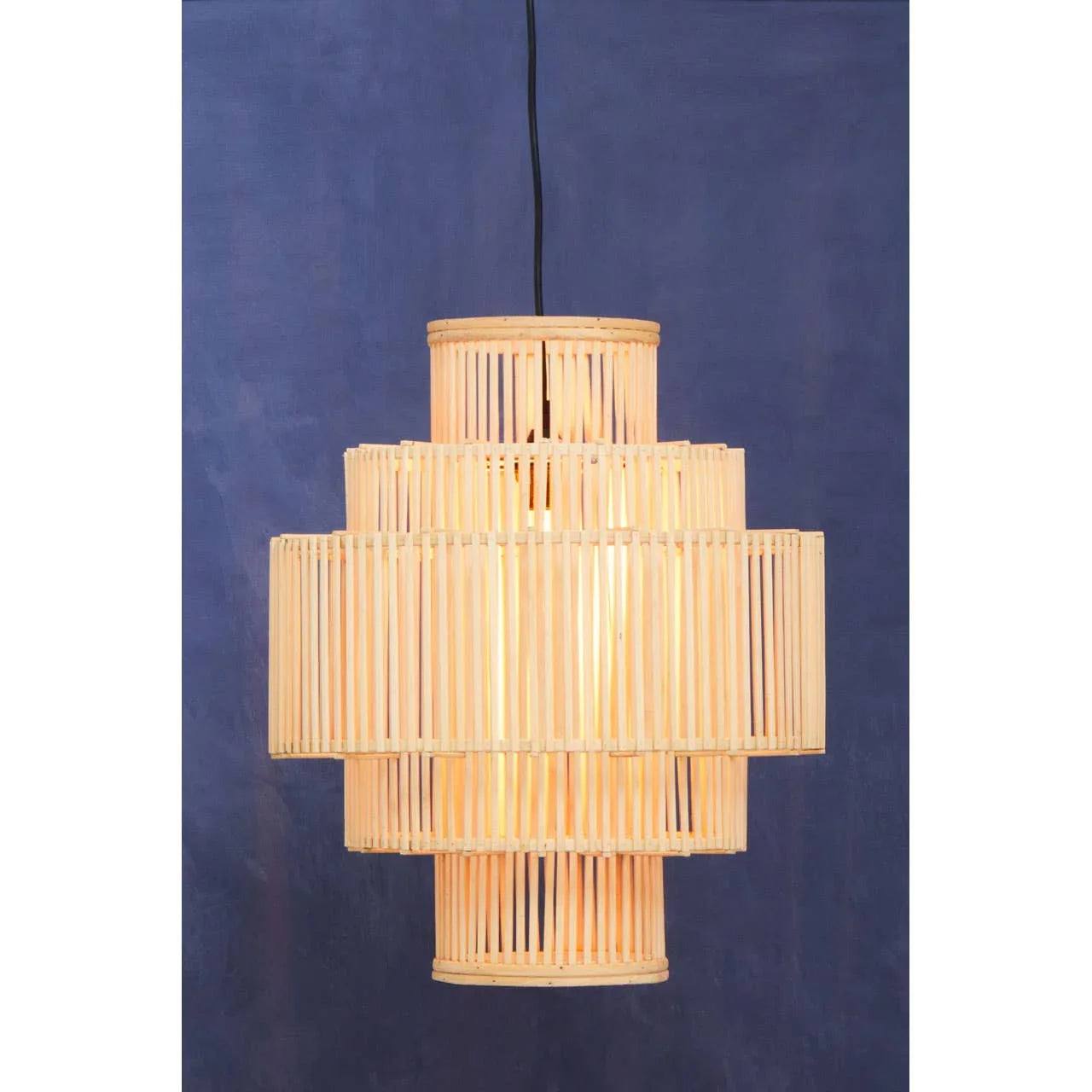 Coastal Charm Pendant Light