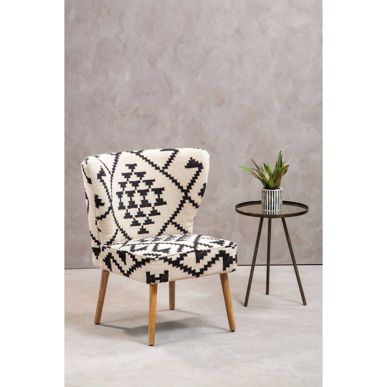 Geometric Pattern Upholstered Accent Chair