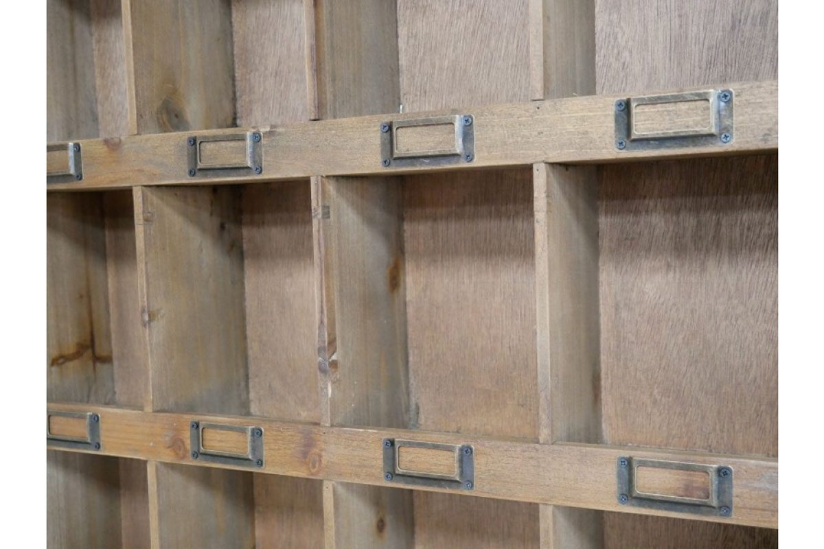 Wall Storage Unit