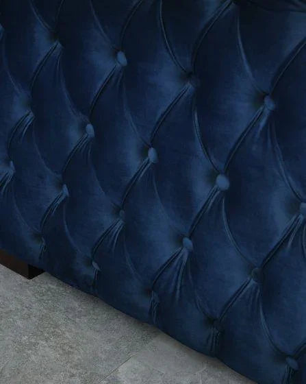 Moscow Snuggle Chair Royal Blue *Special*