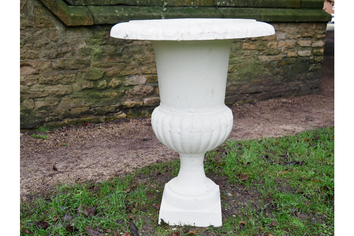 C1 Urn No Base O/W Finish - 6568