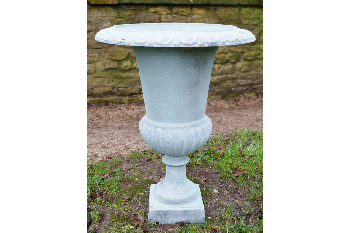 C2 Urn No Base O/C Finish - 6569