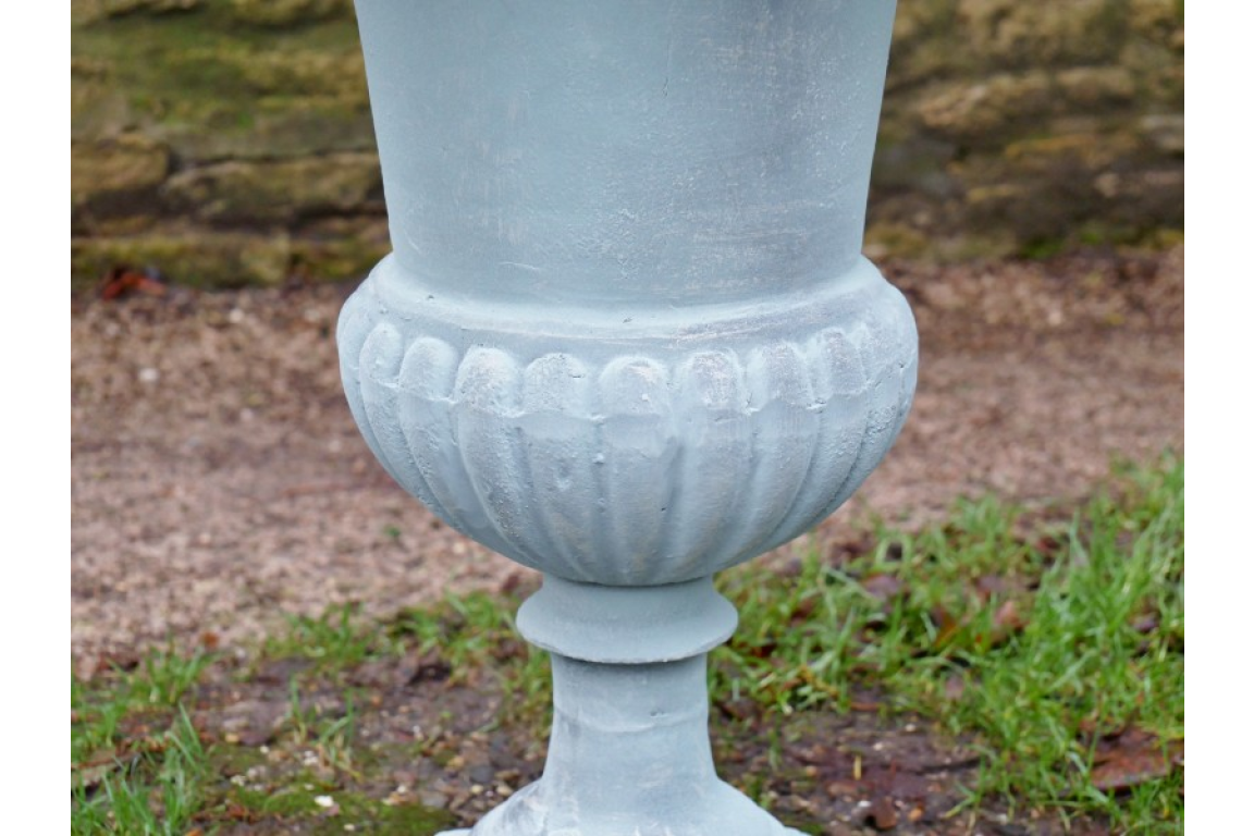 C2 Urn No Base O/C Finish - 6569