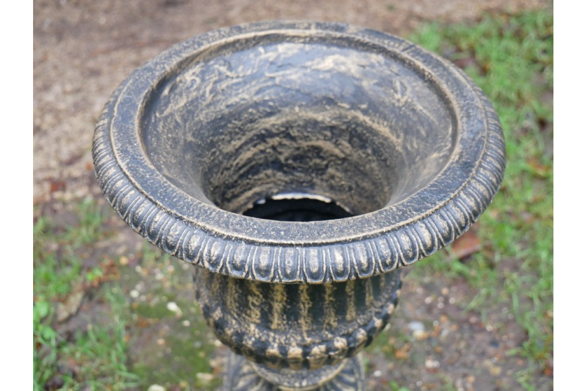 C4 Urn & Base BZ Finish - 6570