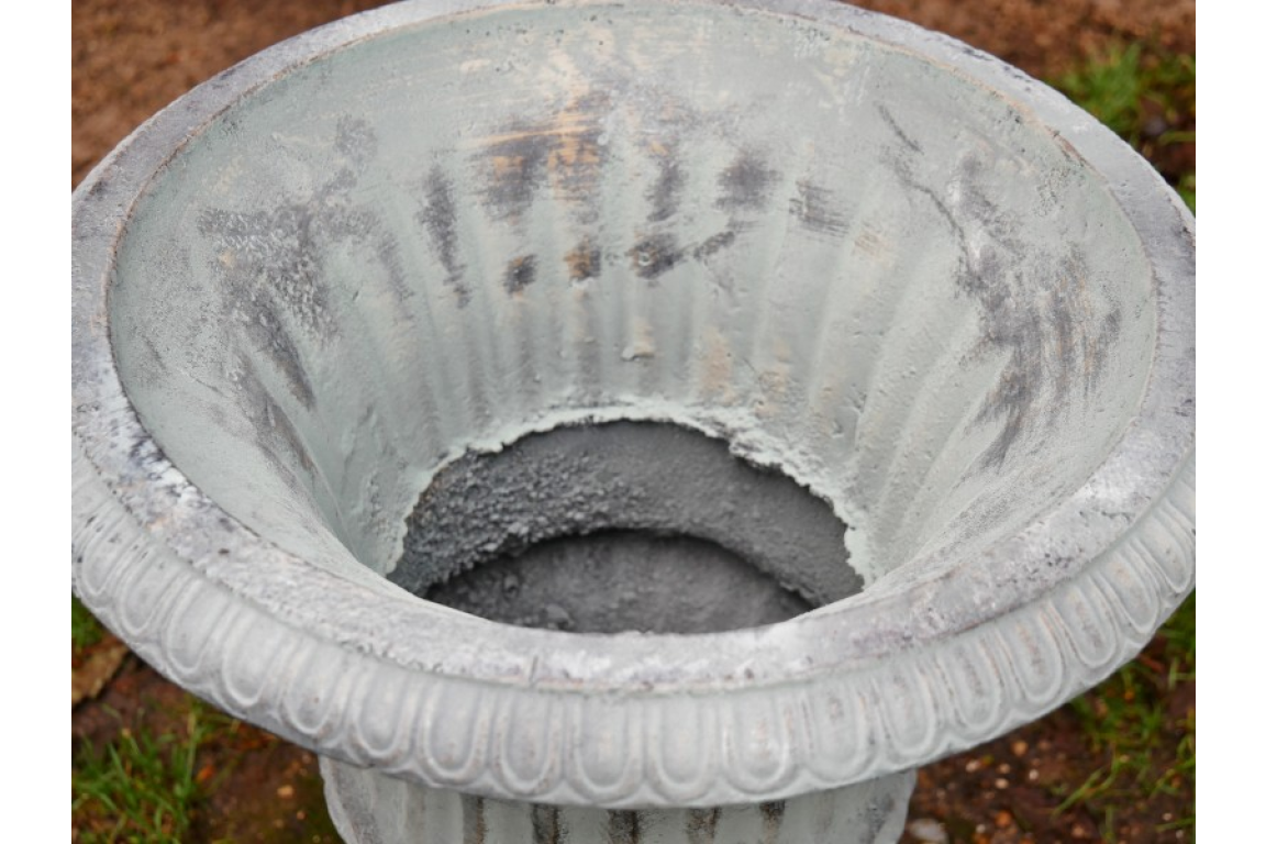 C3 Urn No Base O/C Finish - 6571