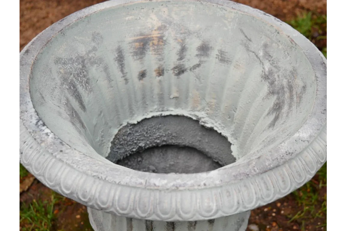 C3 Urn No Base O/C Finish - 6571