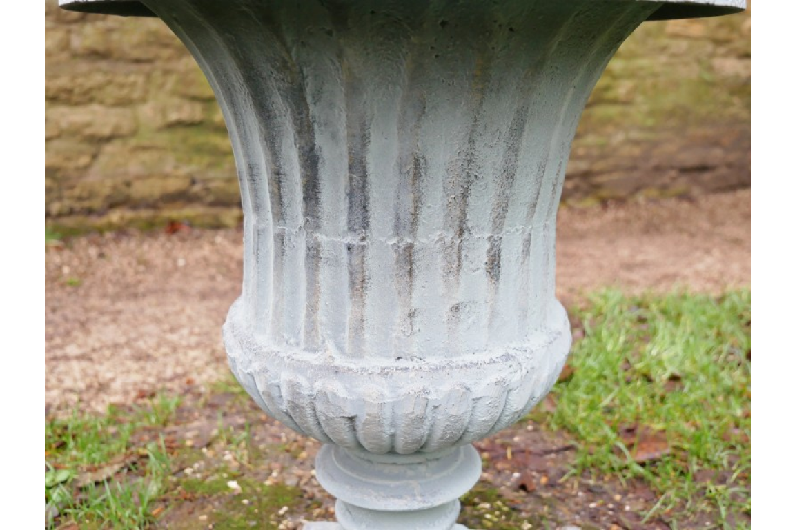 C3 Urn No Base O/C Finish - 6571