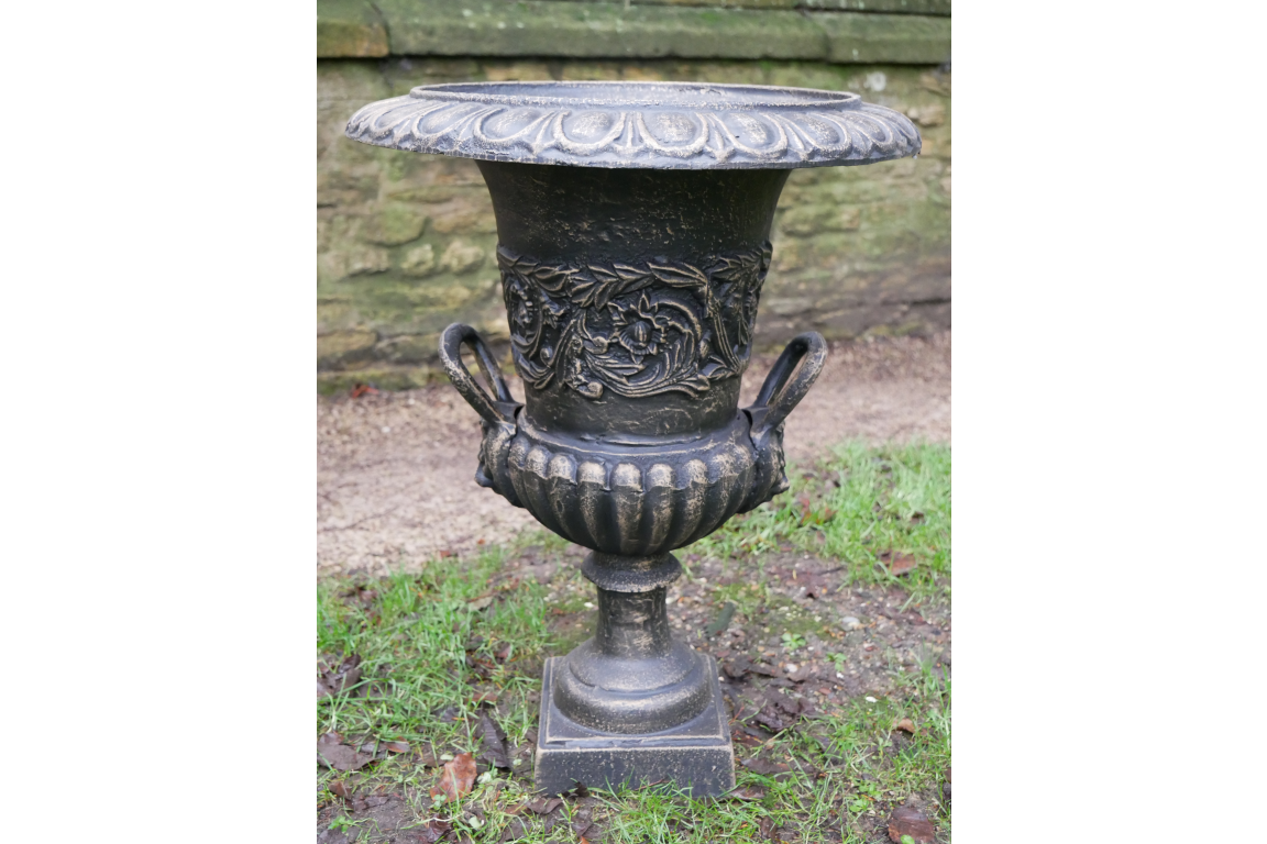 C14 Urn No Base B/Z Finish - 6572