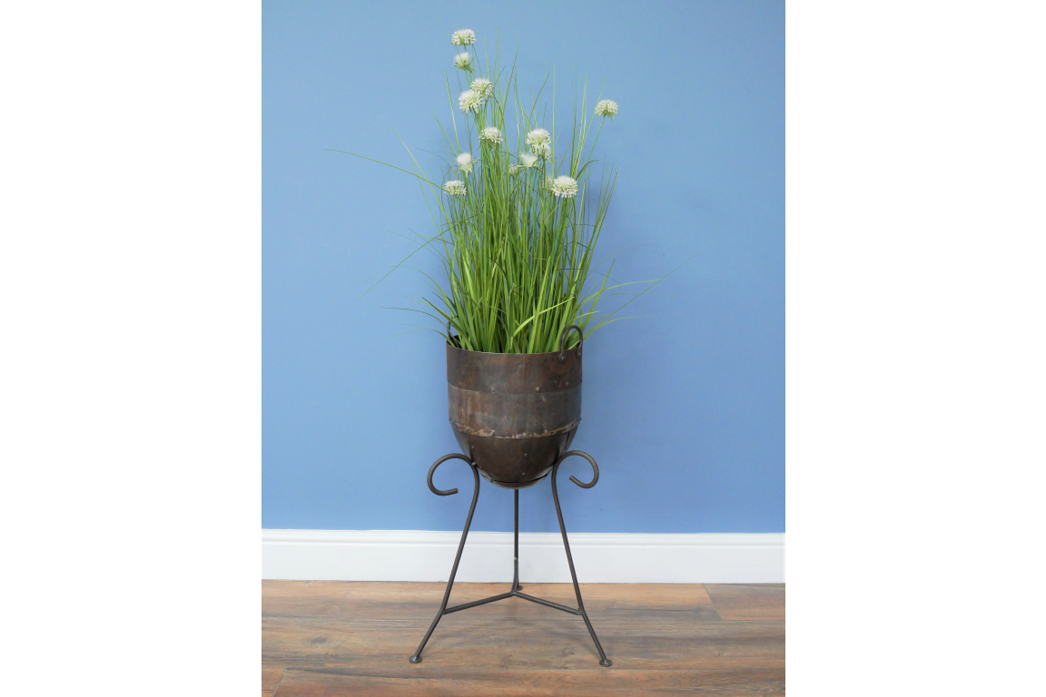 Iron Planter - 7749
