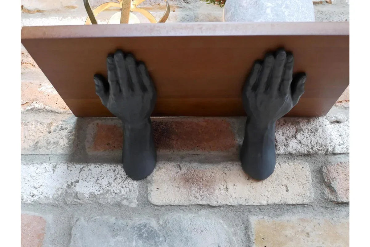 Hands Shelf