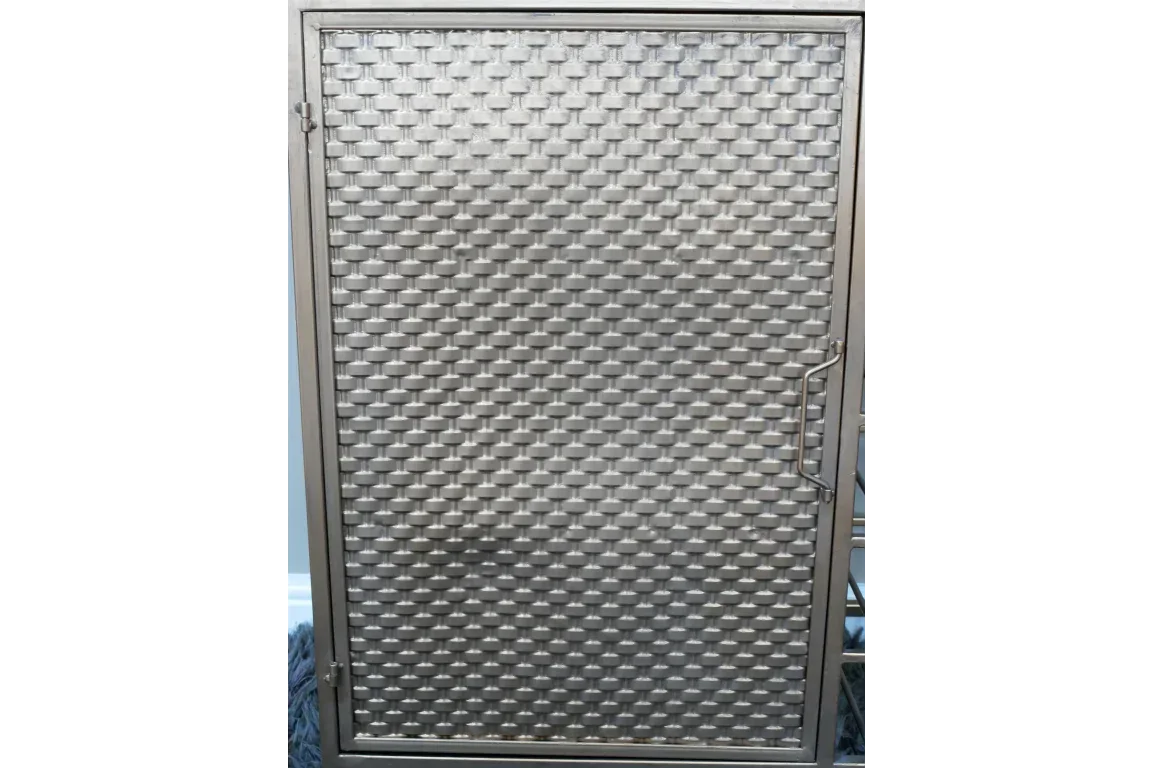 Woven metal cabinet door with brushed silver finish and side handle