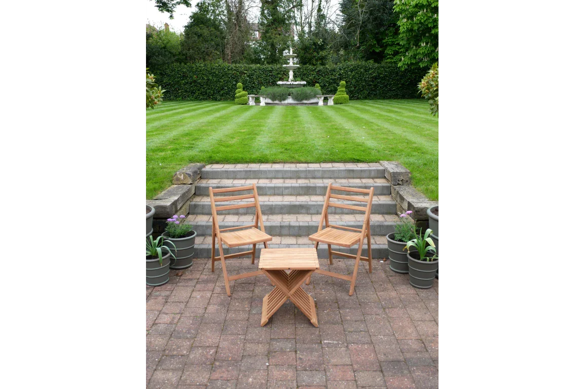 T42 Teak Folder - 9646