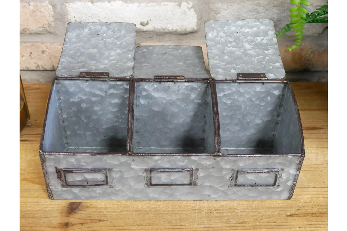 Small Industrial Storage - 9830