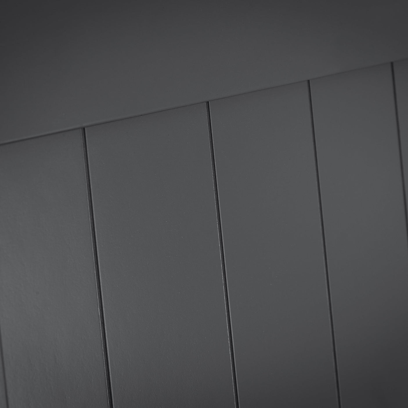 Anthracite bunk bed footboard close-up showing vertical panel detailing