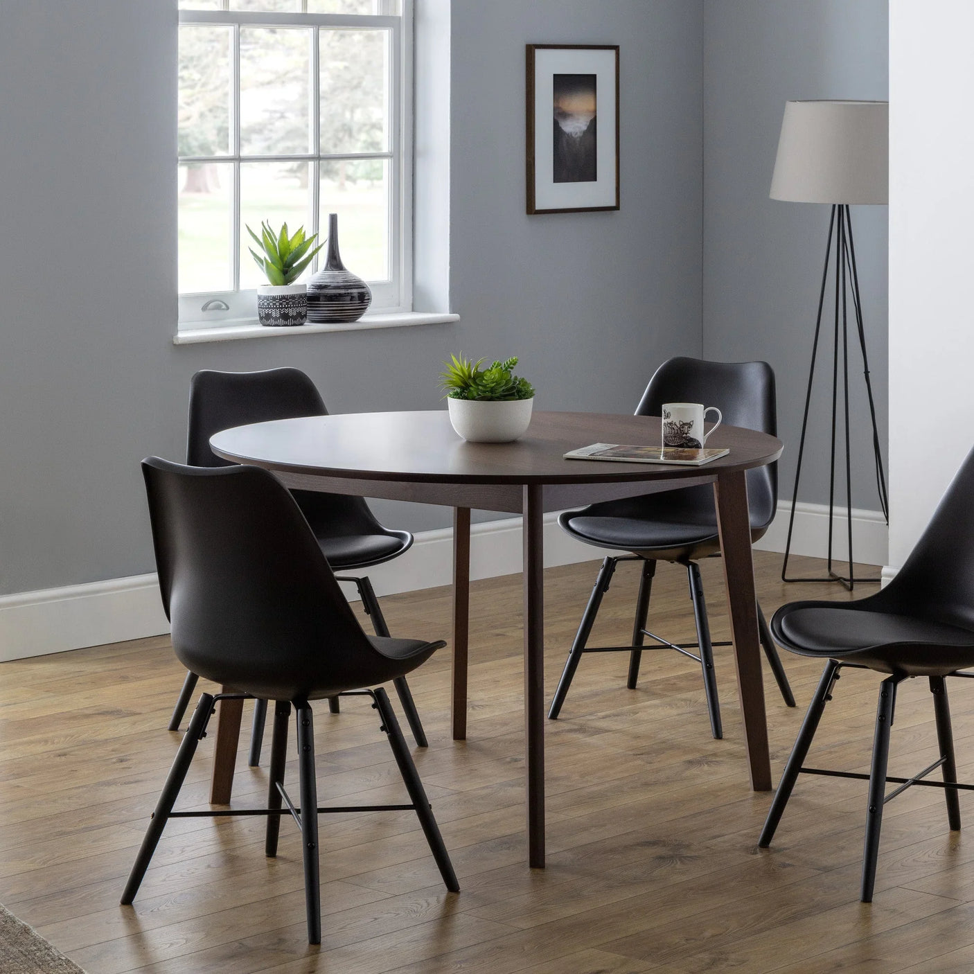 Farringdon Circular Table - Dark Brown - FAR002