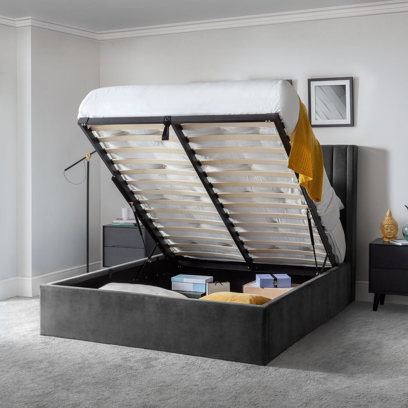 Langham Scalloped Headboard Ottoman Storage Bed - Teal / Double - LAN001