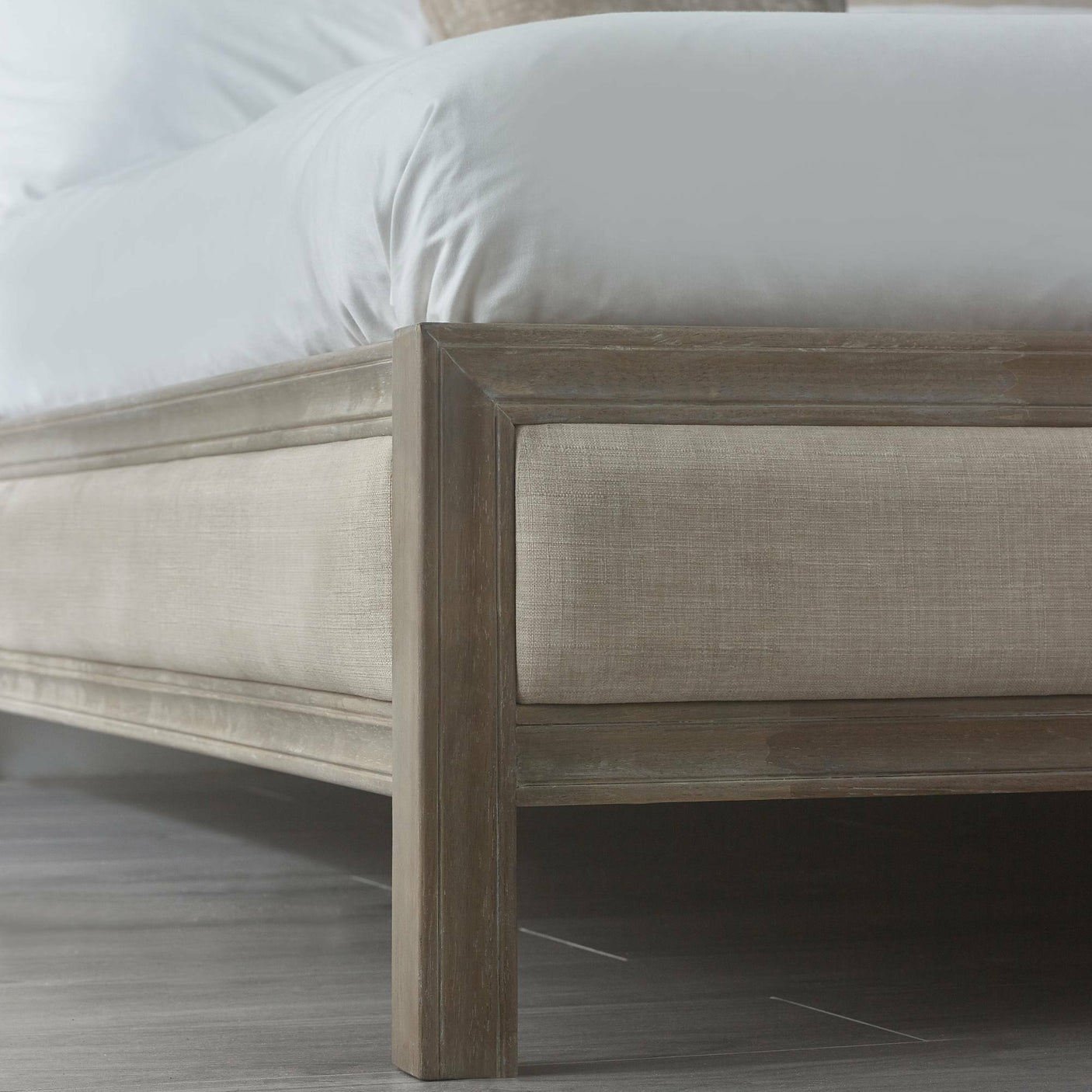 Lucie Bed - Ivory / Double - LUC101