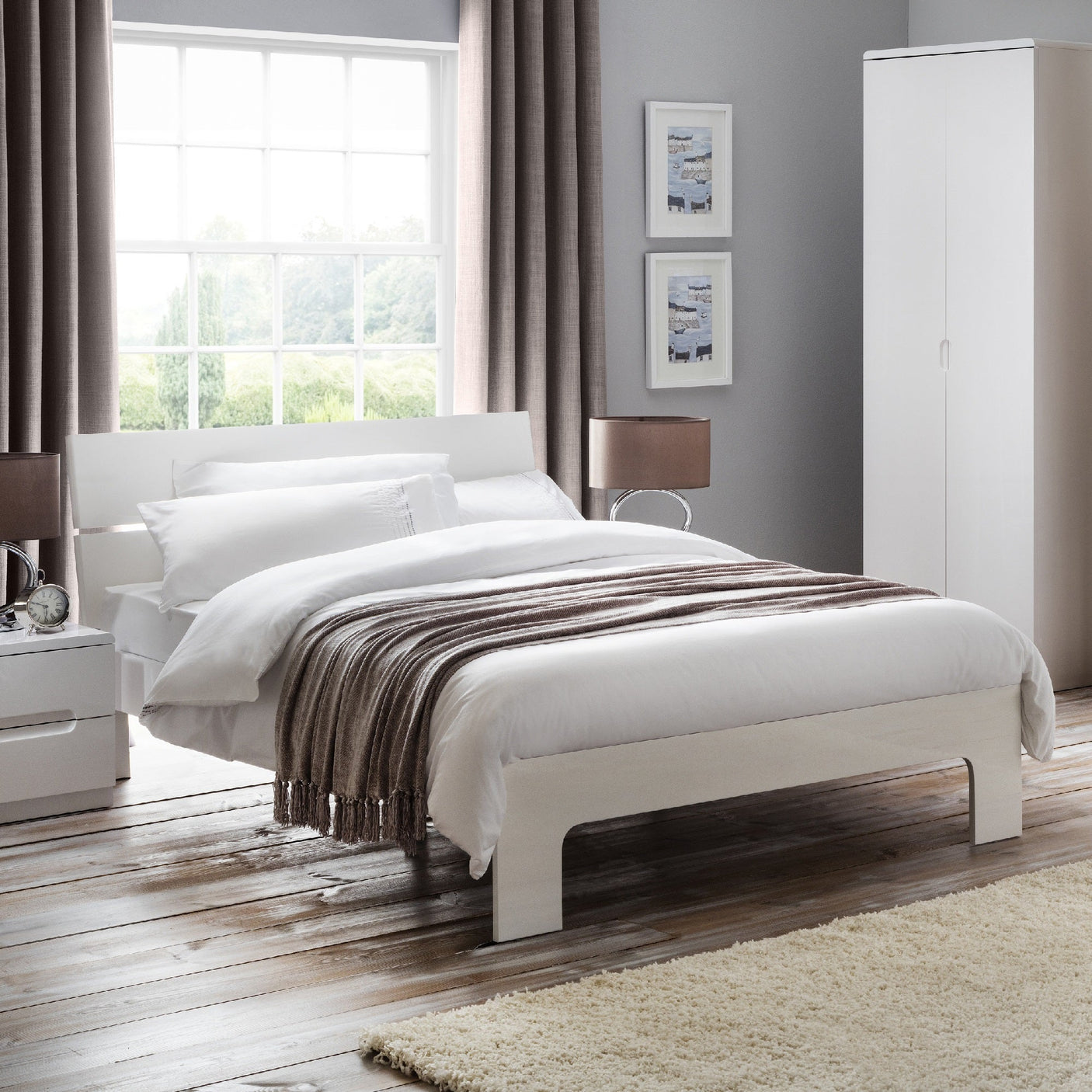 Manhattan Bed - Grey / Double - MAN811