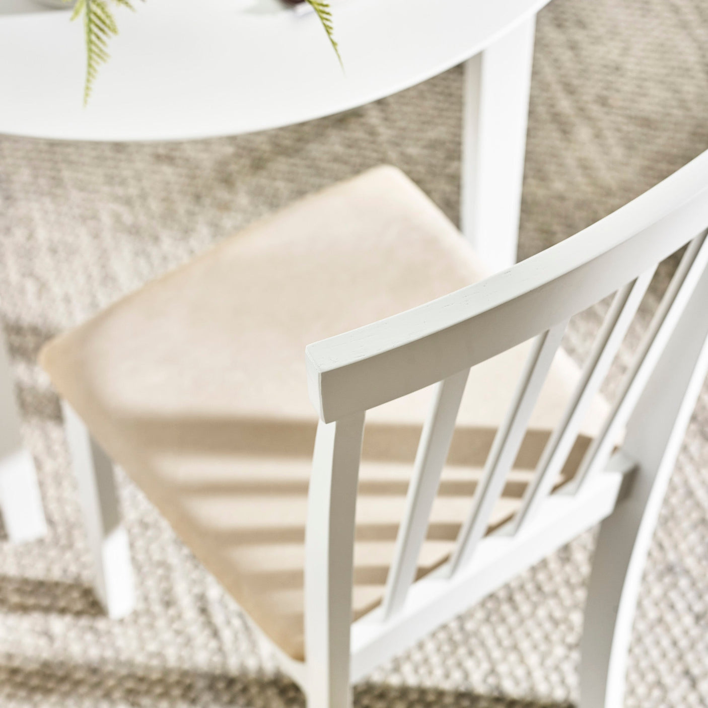 Orwell White Round Table with 4 Chairs Dining Set - White - ORW001