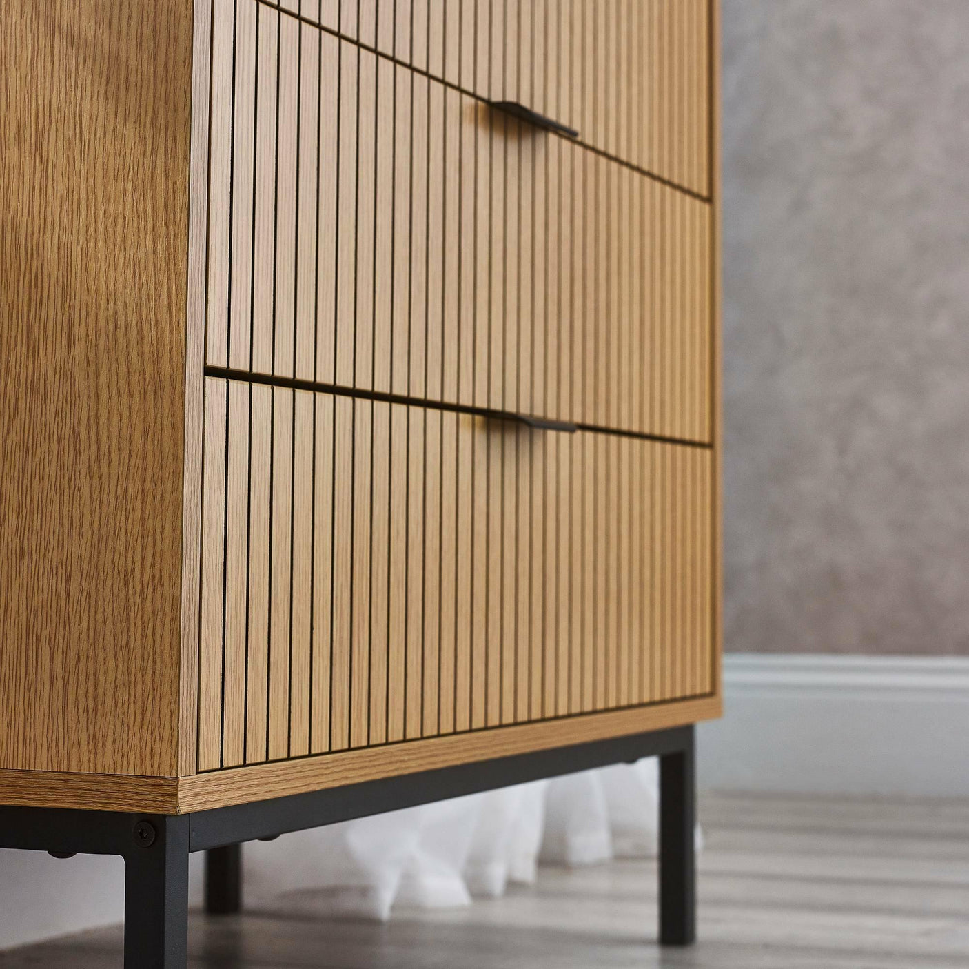Sia 3 Drawer Chest - Light Brown - SIA001