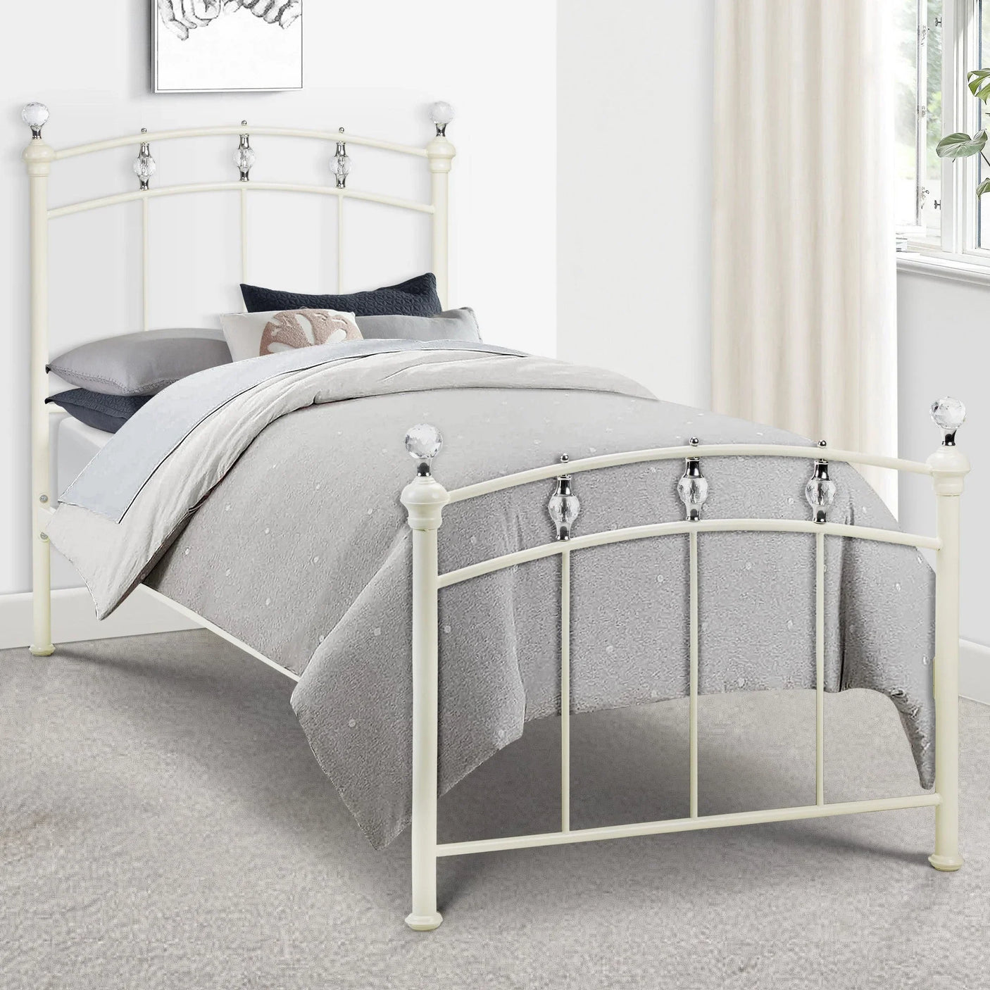 Sophie Bed - Ivory / Single - SOP103