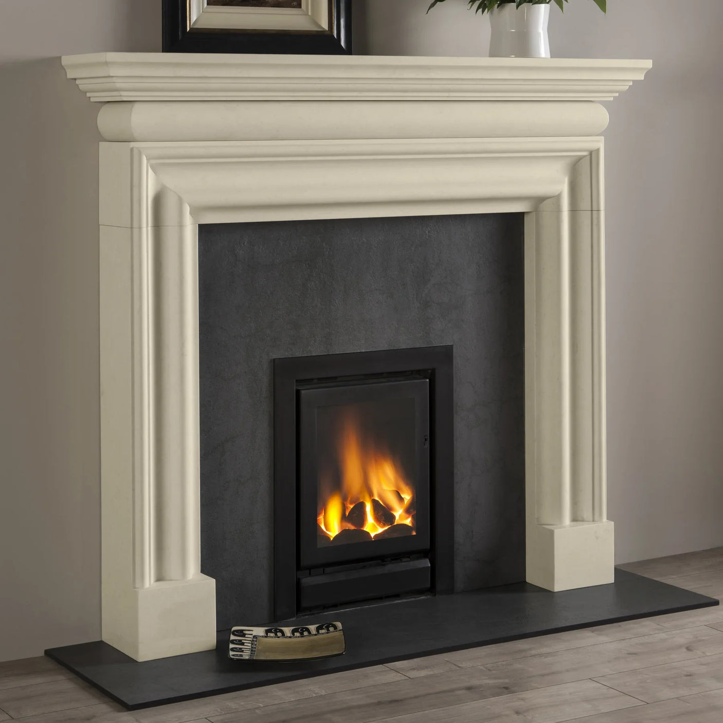 54'' Traditional / Classic Bollection French Stone