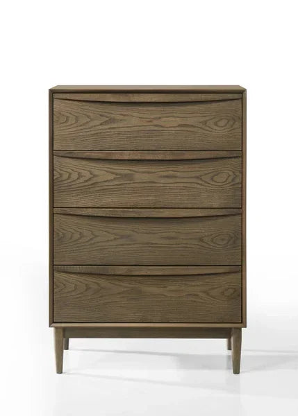 Modern wood chest of drawers with four spacious drawers and natural oak grain finish