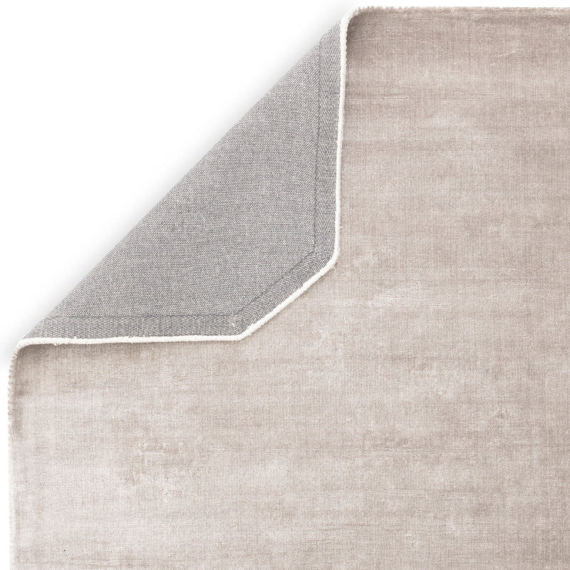 Gleam Silver Rug - Image 3