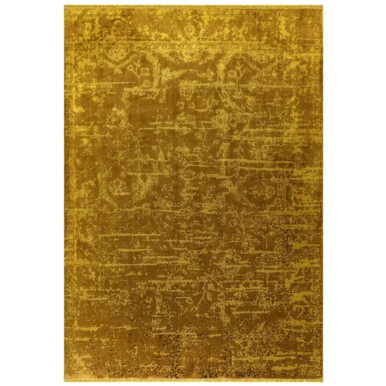 Gold distressed pattern area rug with subtle vintage design