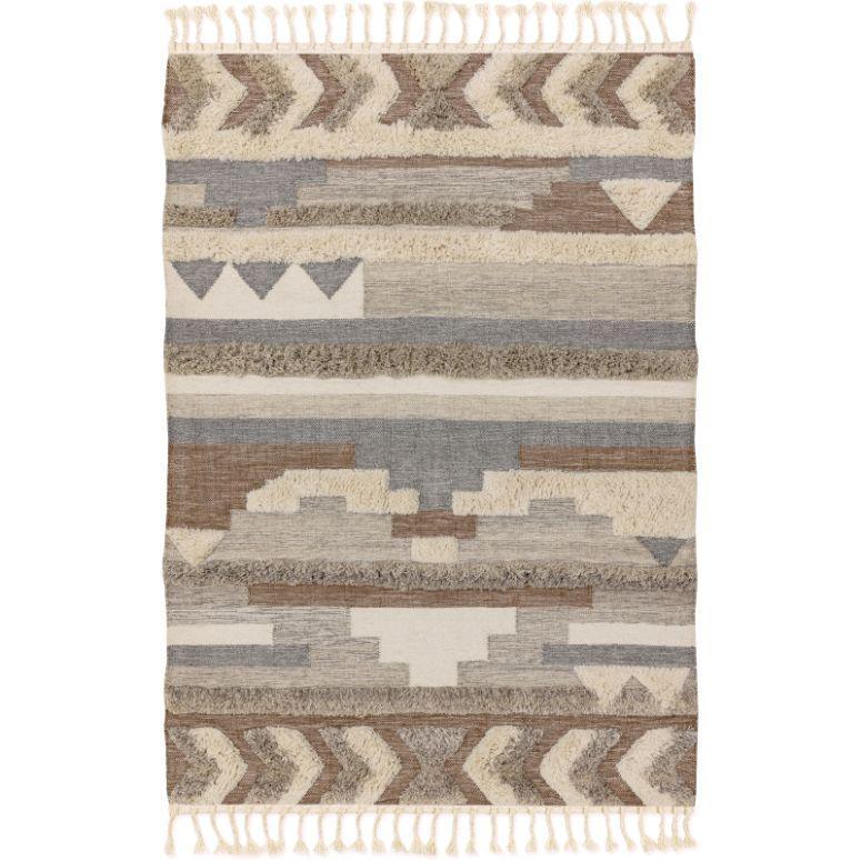 Neutral wool rug with geometric pattern and fringed edges