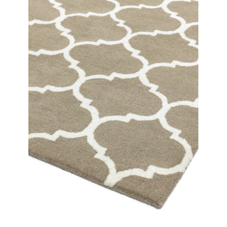 Albany Ogee Camel Rug - Image 3