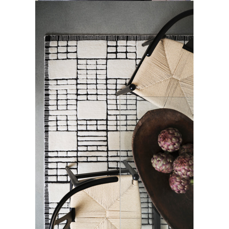 Empire Cream/Black Rug Rug - Image 4